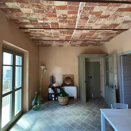 Oda ve Kahvaltı Living Monferrato 3*